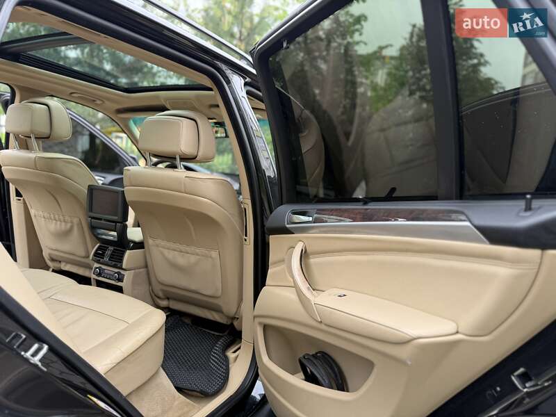 Внедорожник / Кроссовер BMW X5 2009 в Ивано-Франковске