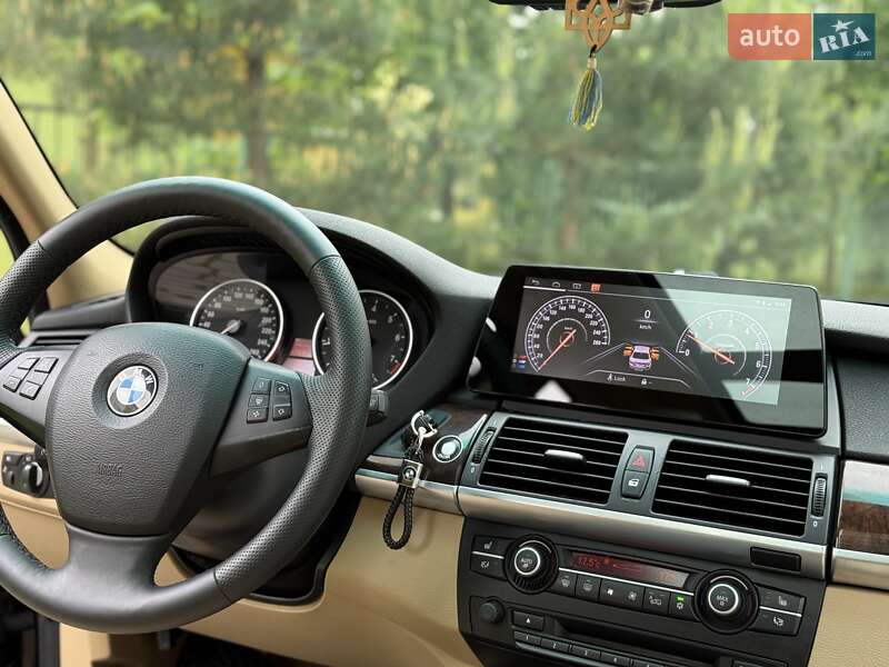 Внедорожник / Кроссовер BMW X5 2009 в Ивано-Франковске