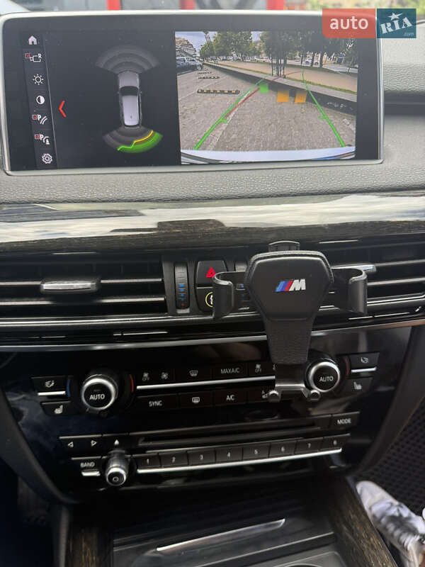 Позашляховик / Кросовер BMW X5 2018 в Чернівцях