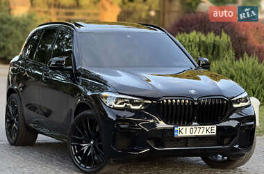 Позашляховик / Кросовер BMW X5 2021 в 