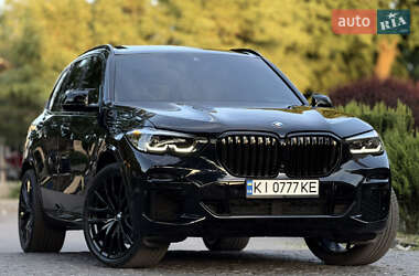 Позашляховик / Кросовер BMW X5 2021 в 