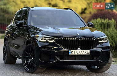 Позашляховик / Кросовер BMW X5 2021 в 