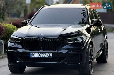 Позашляховик / Кросовер BMW X5 2021 в 