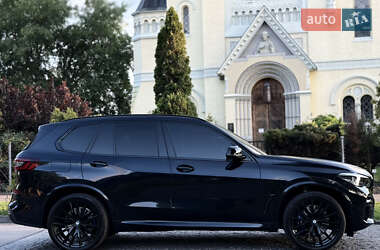 Позашляховик / Кросовер BMW X5 2021 в 
