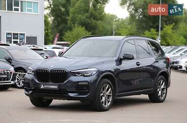 Внедорожник / Кроссовер BMW X5 2019 в 