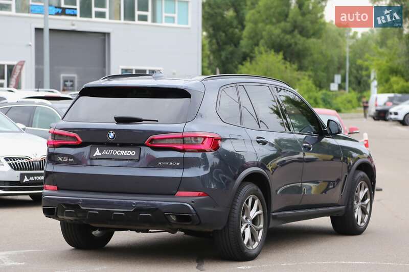 Внедорожник / Кроссовер BMW X5 2019 в Киеве