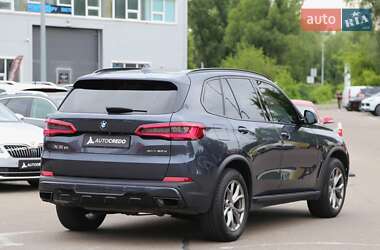 Внедорожник / Кроссовер BMW X5 2019 в 