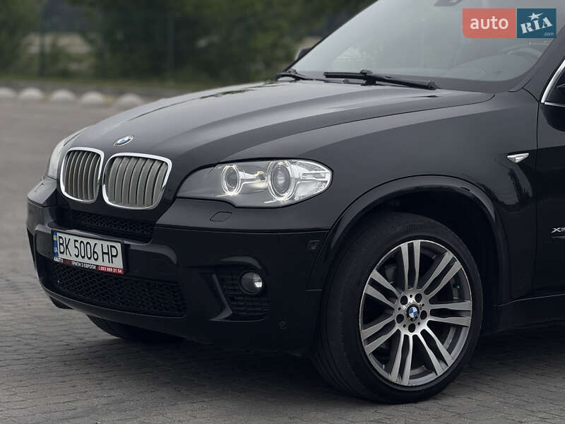Внедорожник / Кроссовер BMW X5 2011 в Радивилове