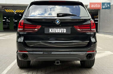 Позашляховик / Кросовер BMW X5 2015 в 
