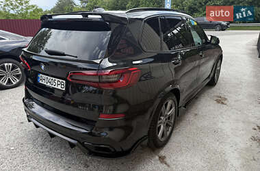 Позашляховик / Кросовер BMW X5 2018 в 