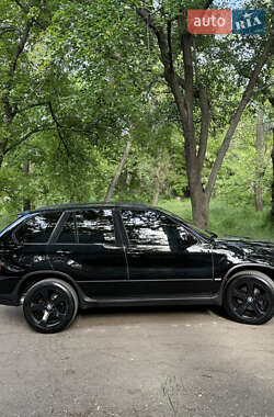 Позашляховик / Кросовер BMW X5 2002 в 