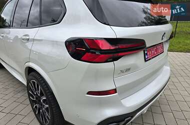 Внедорожник / Кроссовер BMW X5 2024 в 