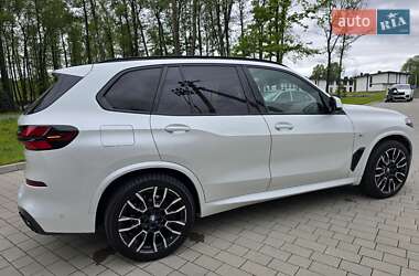 Внедорожник / Кроссовер BMW X5 2024 в 