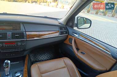 Позашляховик / Кросовер BMW X5 2007 в 