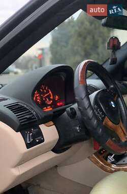Позашляховик / Кросовер BMW X5 2003 в 