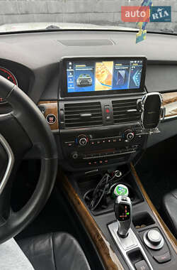 Внедорожник / Кроссовер BMW X5 2009 в 