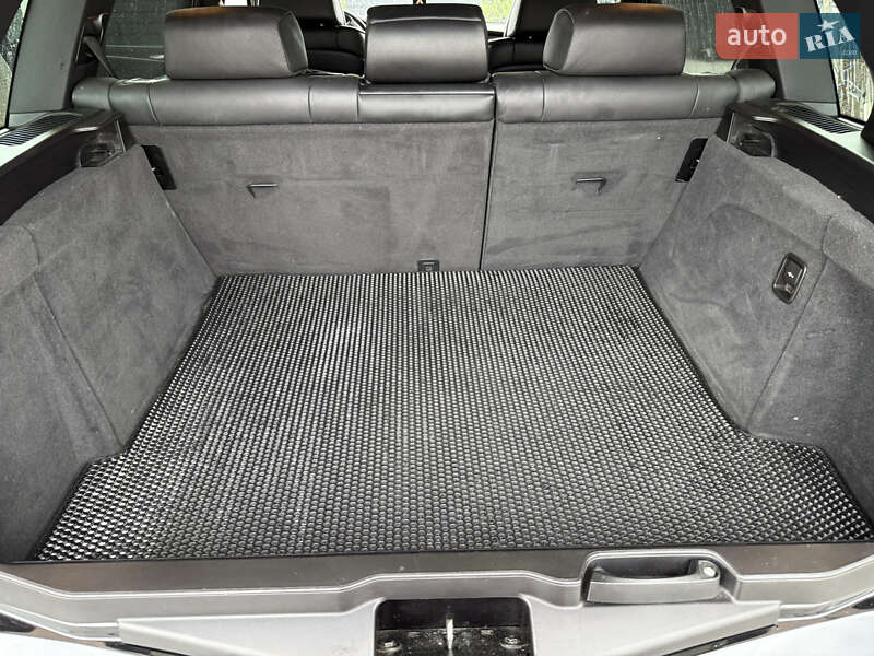 Внедорожник / Кроссовер BMW X5 2011 в Киеве