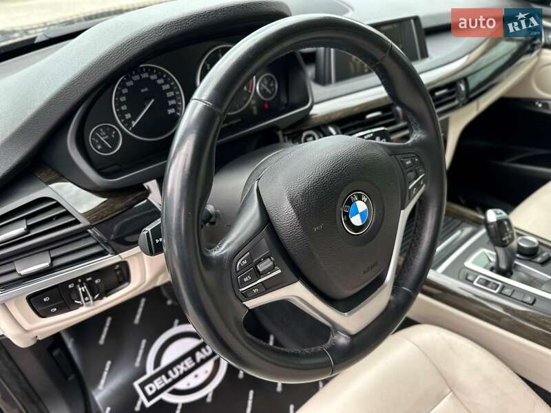 Внедорожник / Кроссовер BMW X5 2015 в Киеве
