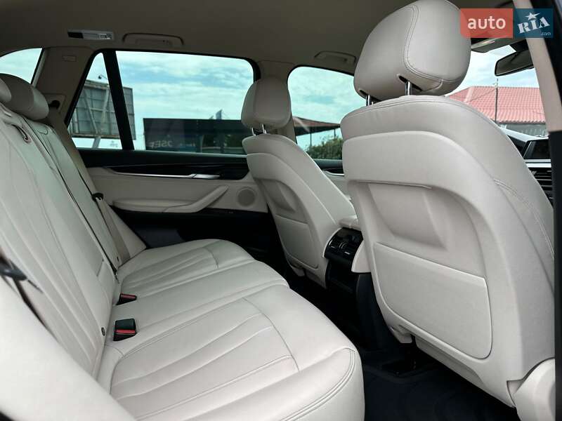 Внедорожник / Кроссовер BMW X5 2015 в Киеве
