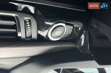 Внедорожник / Кроссовер BMW X5 2018 в 