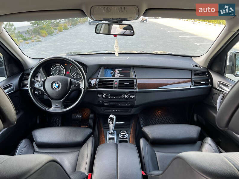 Позашляховик / Кросовер BMW X5 2011 в Подільську