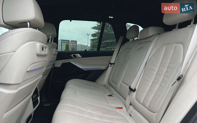 Внедорожник / Кроссовер BMW X5 2020 в Львове