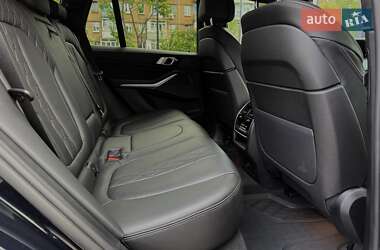 Внедорожник / Кроссовер BMW X5 2021 в 