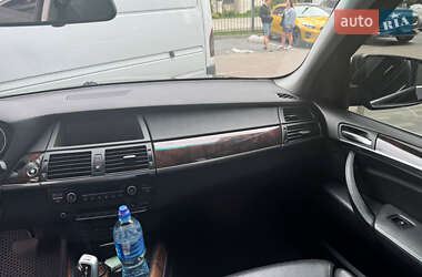 Внедорожник / Кроссовер BMW X5 2008 в 