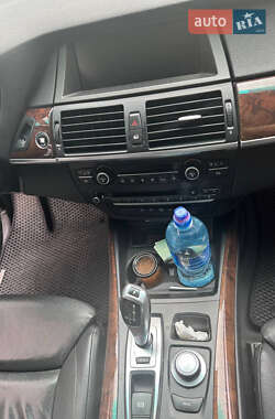Внедорожник / Кроссовер BMW X5 2008 в 