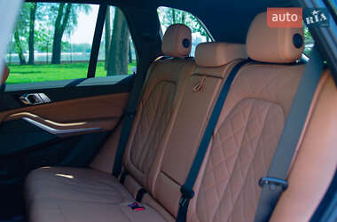 Внедорожник / Кроссовер BMW X5 2022 в 