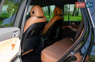 Внедорожник / Кроссовер BMW X5 2022 в 