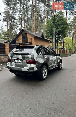 Позашляховик / Кросовер BMW X5 2000 в 