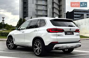 Внедорожник / Кроссовер BMW X5 2018 в 