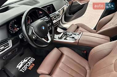 Внедорожник / Кроссовер BMW X5 2018 в 