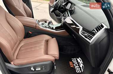 Внедорожник / Кроссовер BMW X5 2018 в 