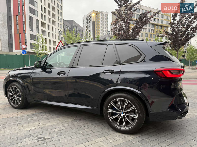 Внедорожник / Кроссовер BMW X5 2018 в Киеве