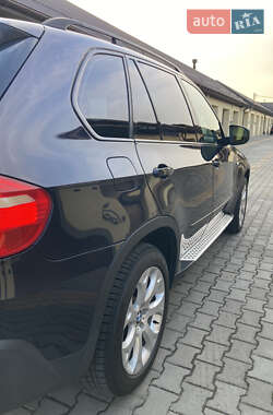 Внедорожник / Кроссовер BMW X5 2009 в 