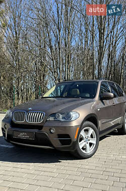 Позашляховик / Кросовер BMW X5 2010 в Луцьку