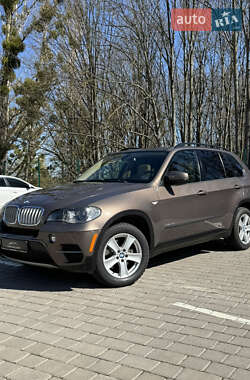 Внедорожник / Кроссовер BMW X5 2010 в Луцке