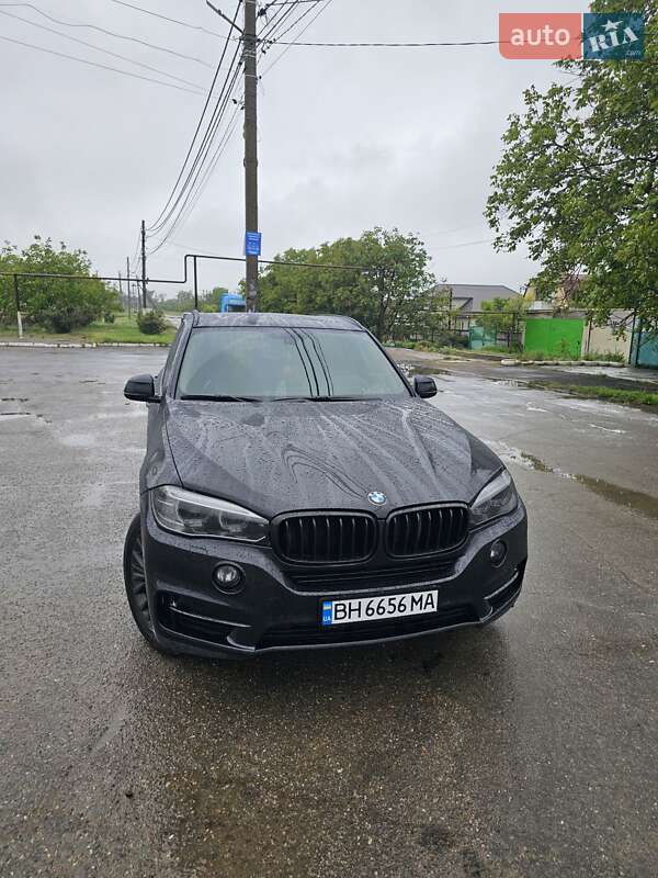 Внедорожник / Кроссовер BMW X5 2015 в Одессе