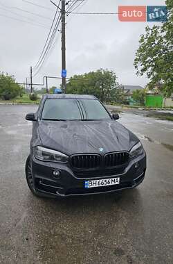 Внедорожник / Кроссовер BMW X5 2015 в 