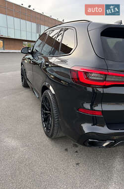 Внедорожник / Кроссовер BMW X5 2021 в 
