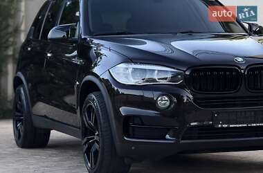 Внедорожник / Кроссовер BMW X5 2015 в 