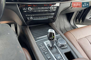 Внедорожник / Кроссовер BMW X5 2015 в 