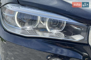 Внедорожник / Кроссовер BMW X5 2015 в 