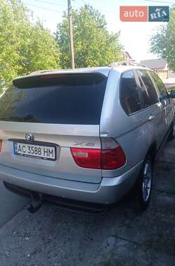 Позашляховик / Кросовер BMW X5 2002 в 