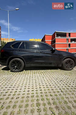 Внедорожник / Кроссовер BMW X5 2017 в 