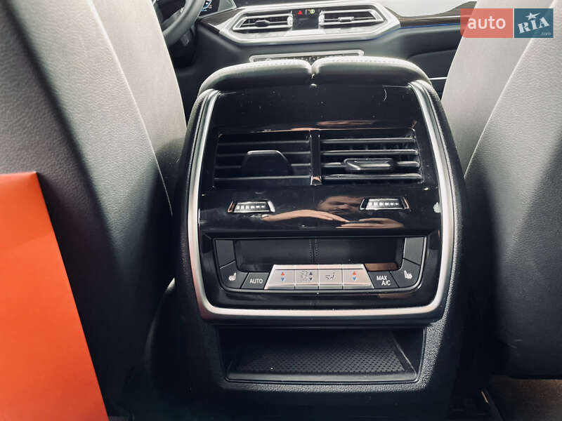 Позашляховик / Кросовер BMW X5 2022 в Одесі