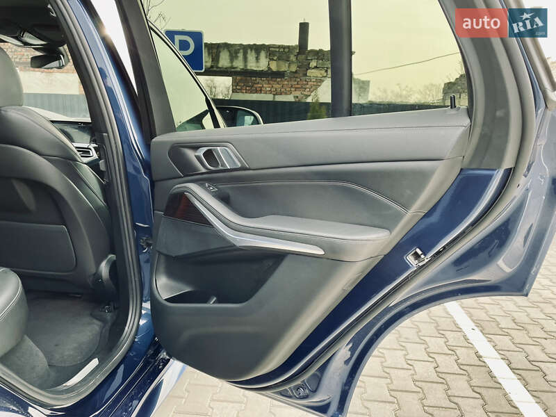 Позашляховик / Кросовер BMW X5 2022 в Одесі