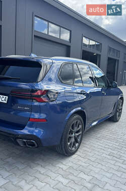 Внедорожник / Кроссовер BMW X5 2021 в 